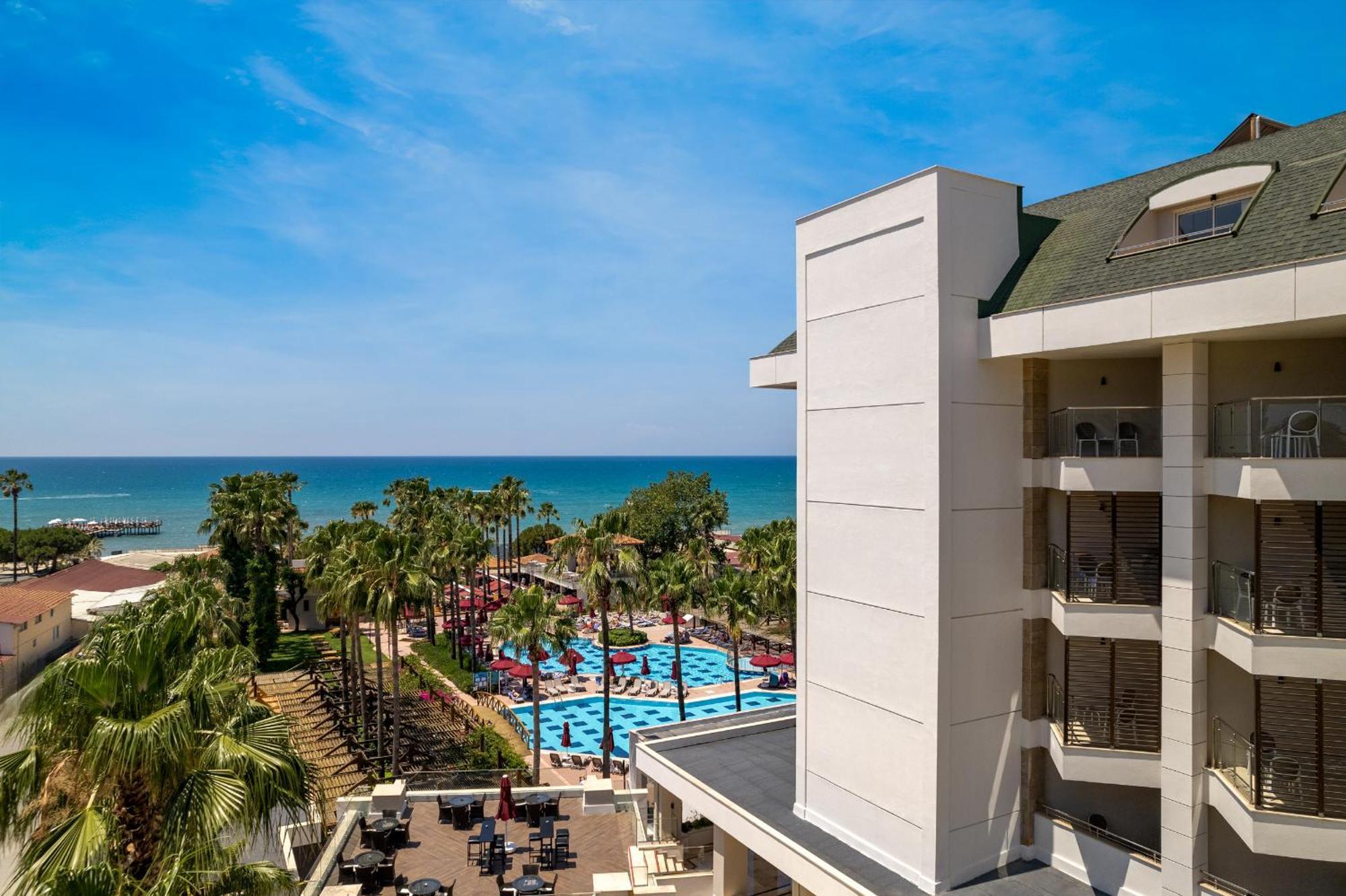 Trendy Palm Beach Adults Only Side Exterior foto