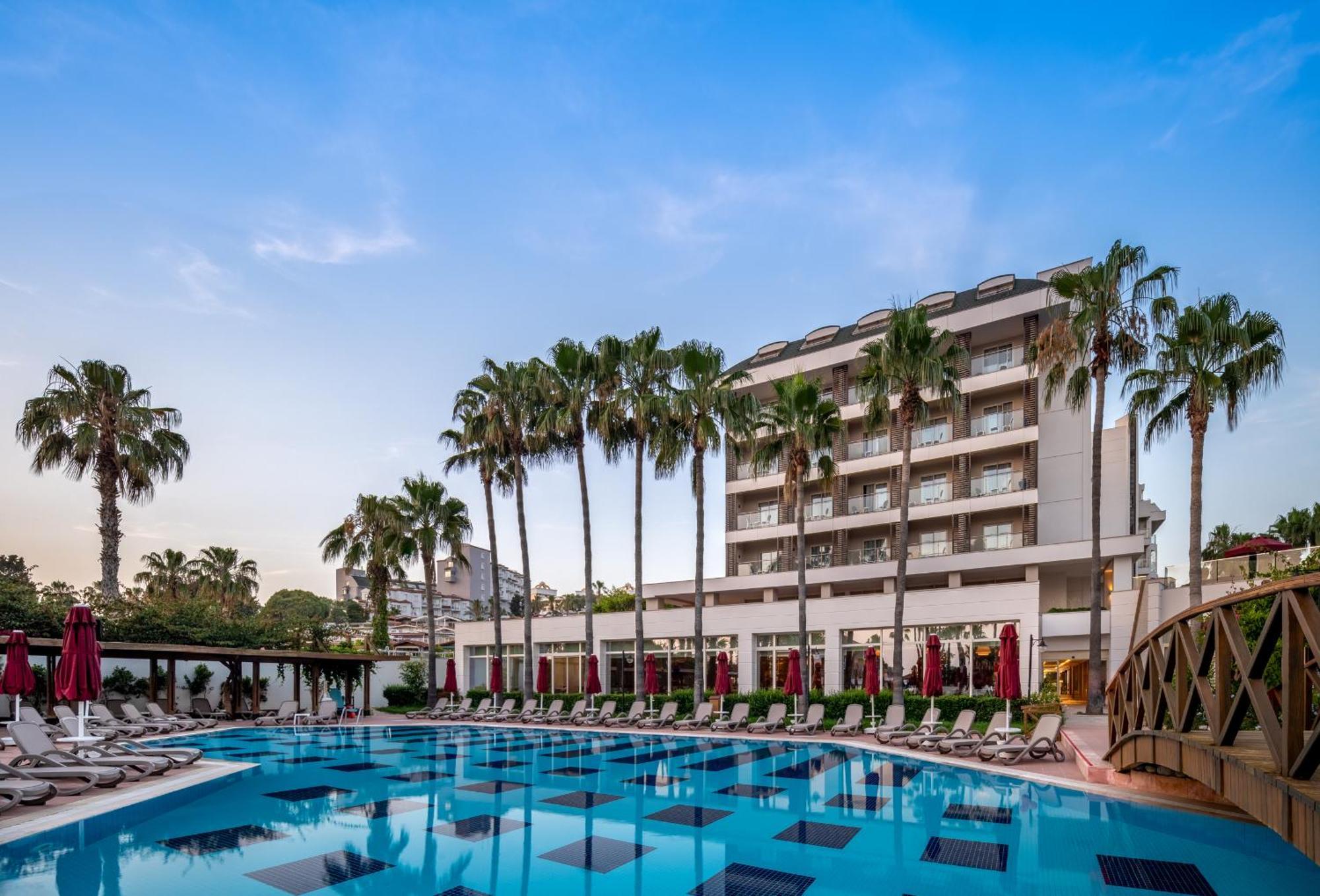 Trendy Palm Beach Adults Only Side Exterior foto